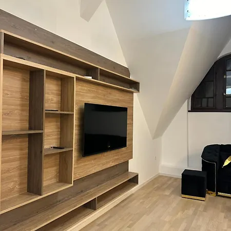 Apartment Luxe 1 *