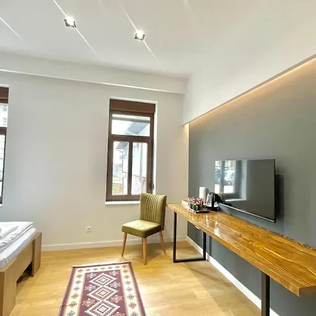 Apartamento Engadin's In Old Town *